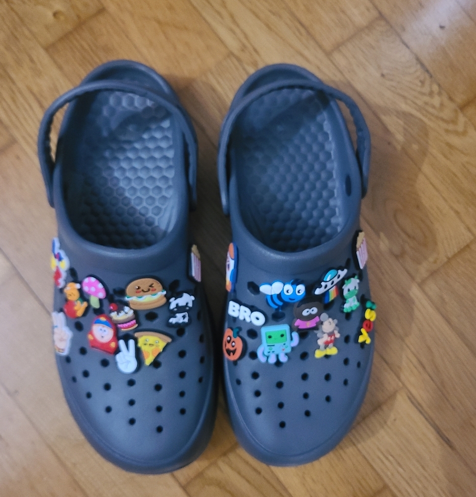 Classic Black Men's Clog Sandals